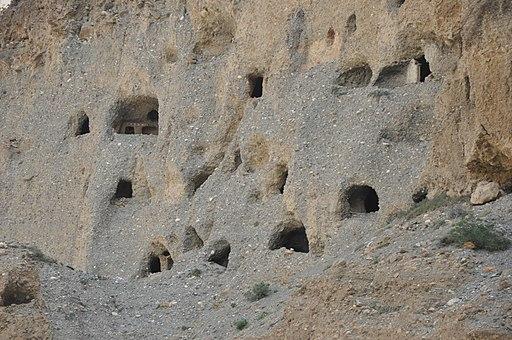 Mystery of the 10,000 Himalayan Caves