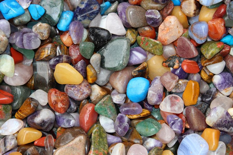 Energy Muse: The Best Ways of Using Crystal Palm Stones