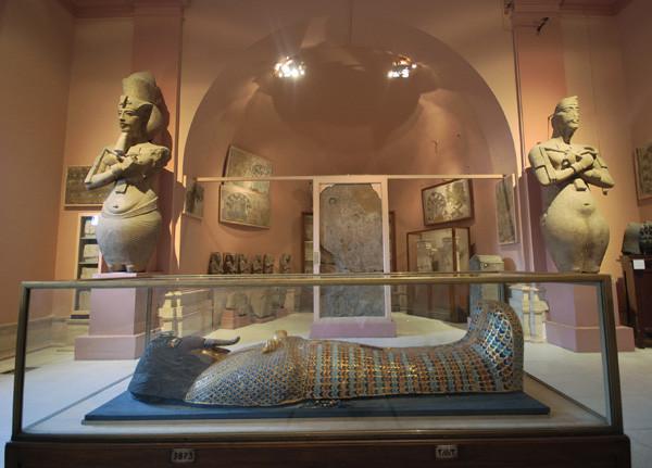 Mystery of the Mummy from KV55: Dr. Zahi Hawass