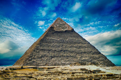 Historians Claim The Pyramids Of Giza Could Be Hiding ’Secret City'