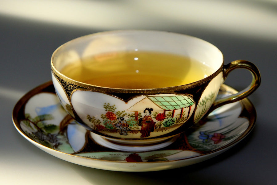 De-stress With This 5 Minute Japanese Tea Meditation