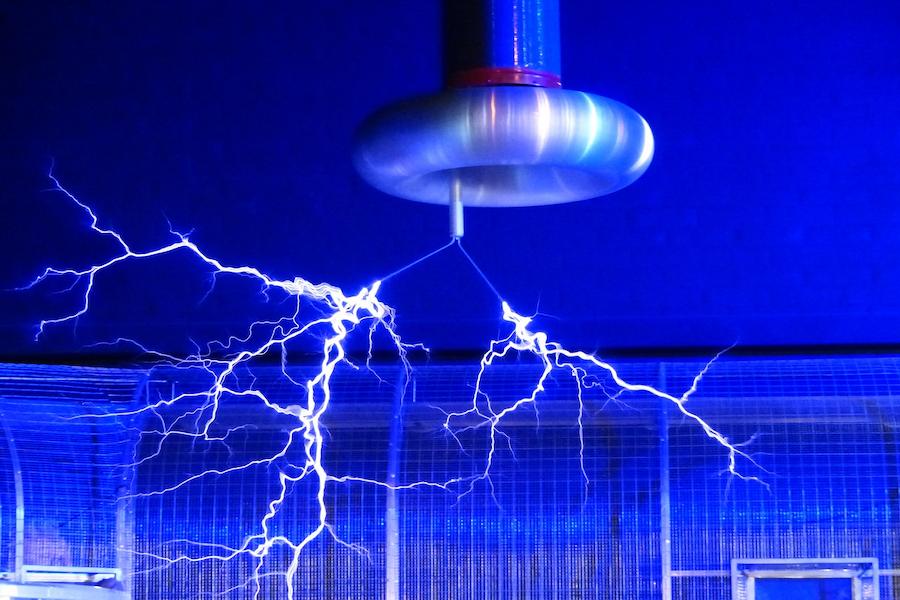 4 Revolutionary Ideas Of The Great Inventor Nikola Tesla Proving He Was Ahead of His Time