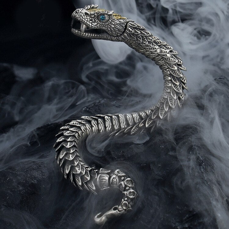 Strong and Domineering Dragon Bracelet