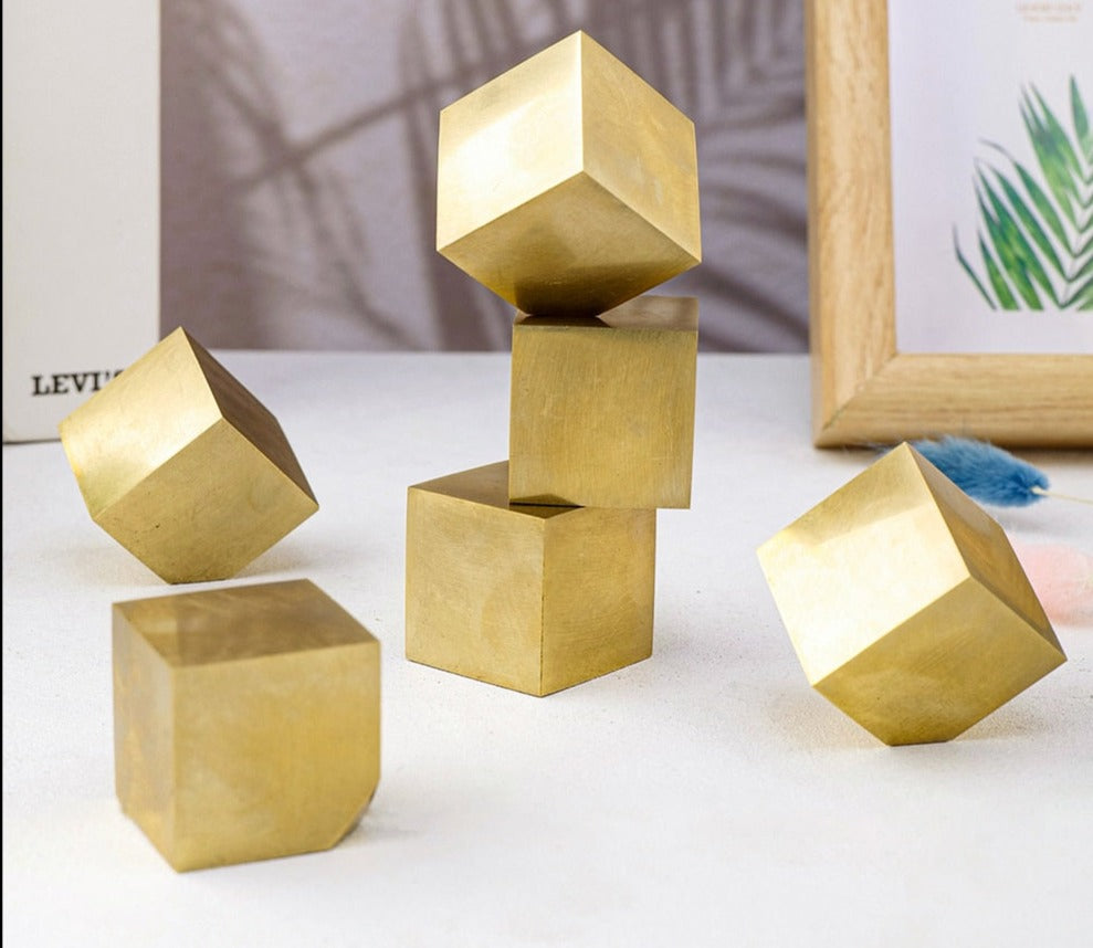 Wealth and Earth Magnet Cube