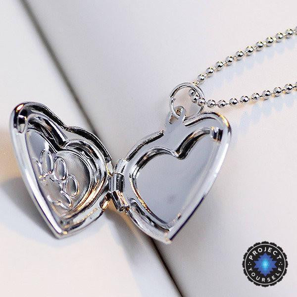 Adorable Engraved Paw Heart Locket Pendant Necklaces Necklace
