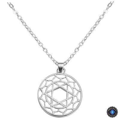 Chakra Energy Pendant Necklace Heart Chakra Anahata / Silver / 16inch (40.5cm) Chakra Necklace