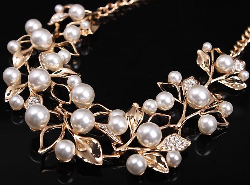 Goddess Garden of Pearls Necklace Necklace