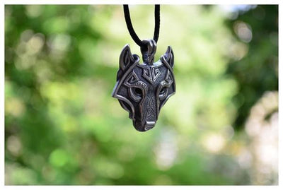 Norse Viking Wolf Pendant Necklace Necklace