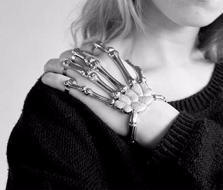 Skeleton Hand Bracelet Bracelet