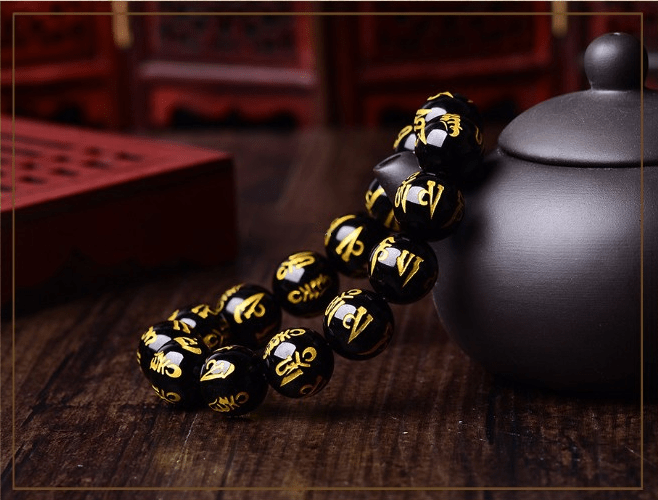 Tibetan 6 Syllable Mantra Black Agate Amulet Bracelet Bracelet