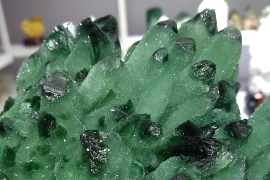 The Healing Powers Of Phantom Crystals
